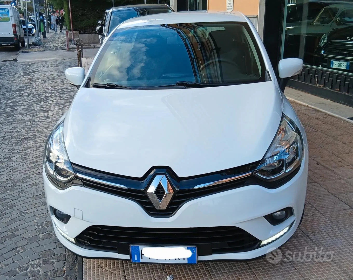 Renault Clio 2019 photo 2
