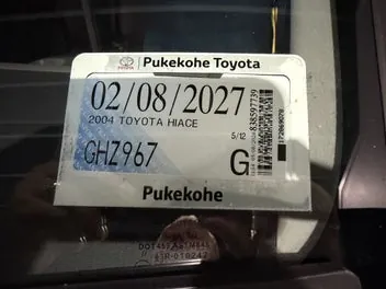 Toyota Hiace 2004 photo 4