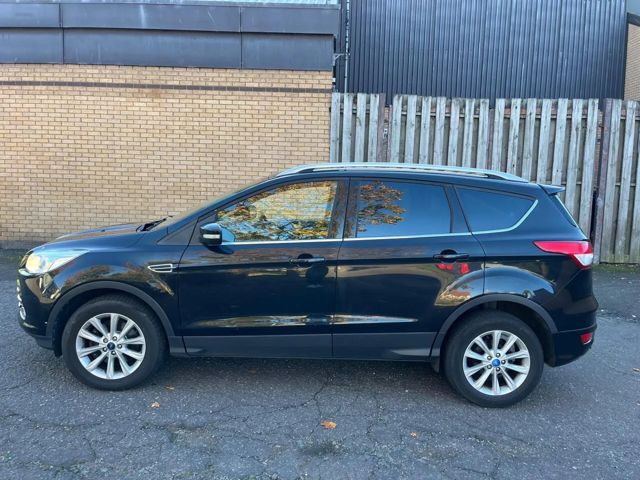 Ford Kuga 2015 photo 4