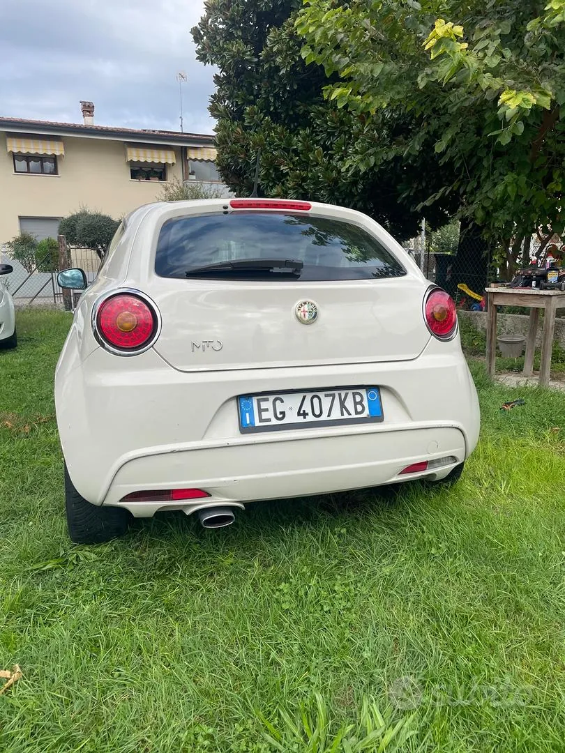 Alfa Romeo Mito 2011 photo 2