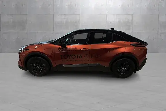 Toyota C-Hr 2026 photo 2