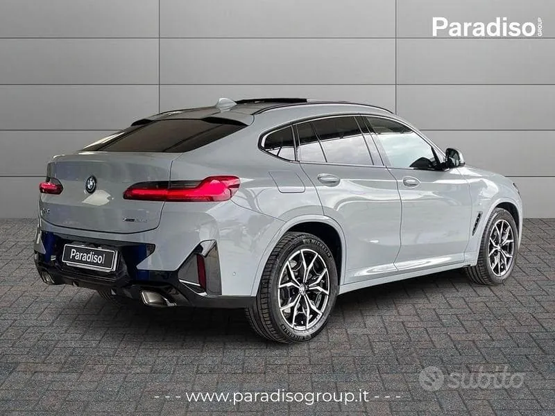 BMW X4 2025 photo 2