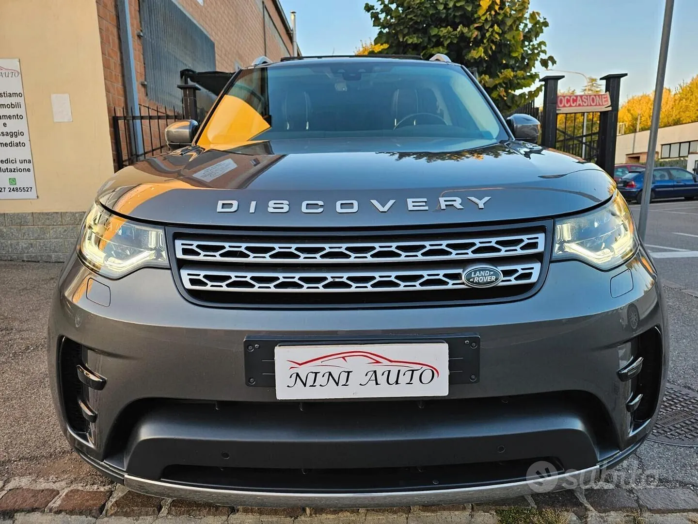 Land Rover Discovery 2017 photo 3