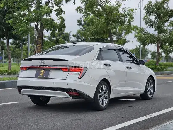 Hyundai Accent 2026 photo 3
