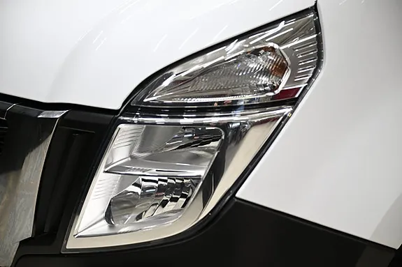 Nissan Interstar 2024 photo 4