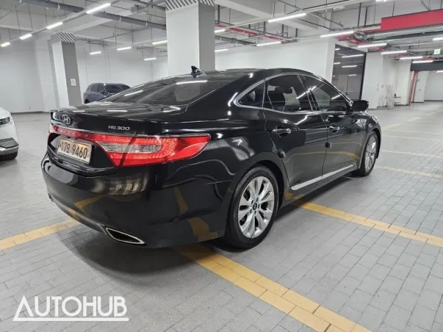 Hyundai Grandeur 2011 photo 4