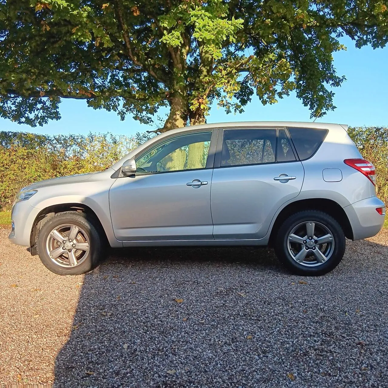 Toyota Rav4 2012 photo 4