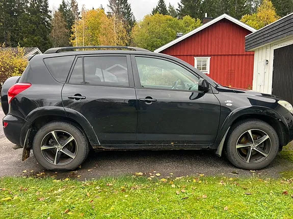 Toyota Rav4 2006 photo 2