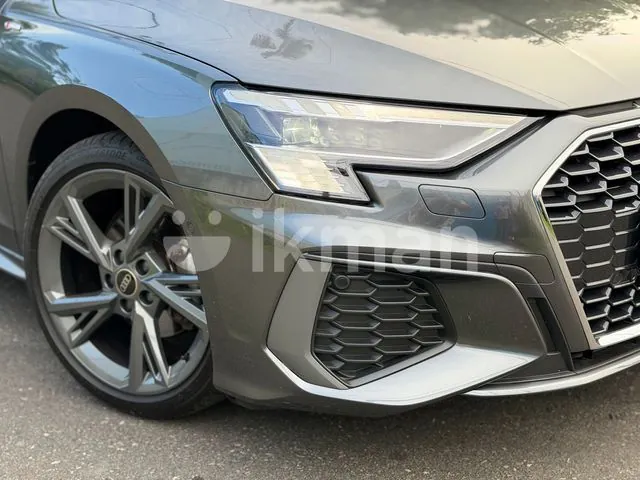 Audi A3 2023 photo 3