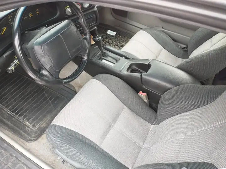 Chevrolet Camaro 1993 photo 4