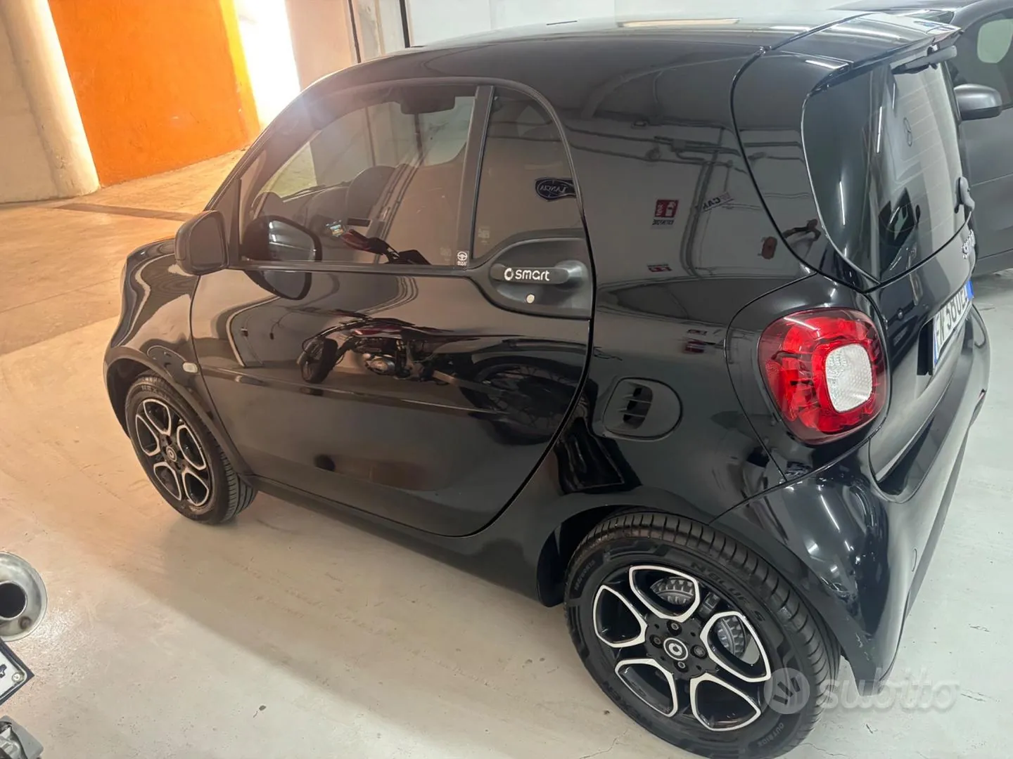 Smart Fortwo 2018 photo 2