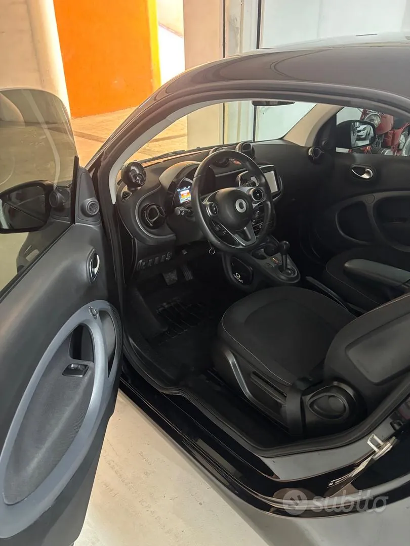 Smart Fortwo 2018 photo 5