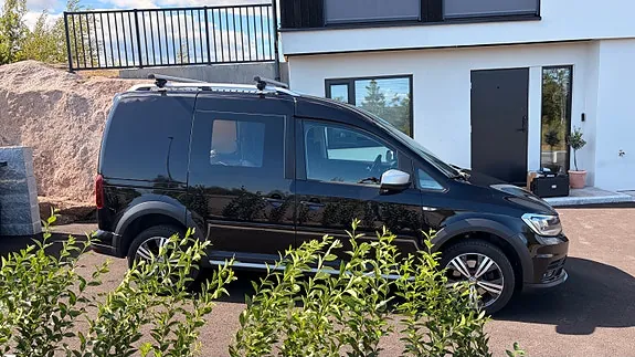 Volkswagen Caddy Alltrack 2017 photo 2