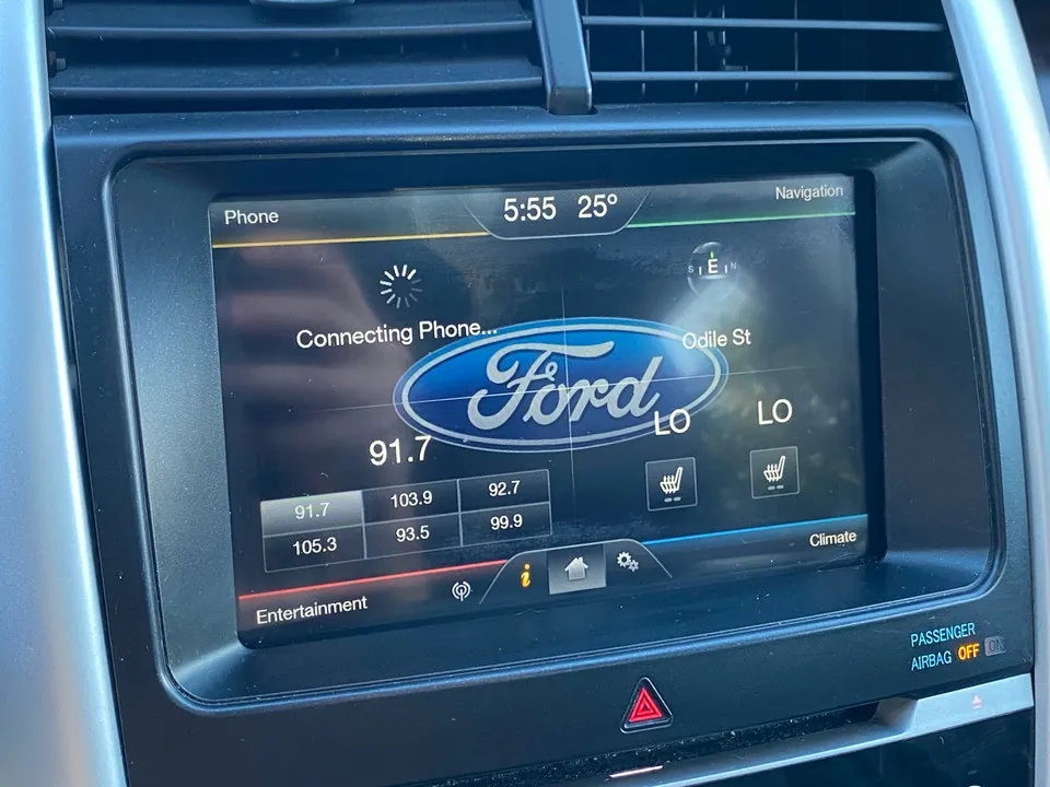 Ford Edge 2011 photo 5