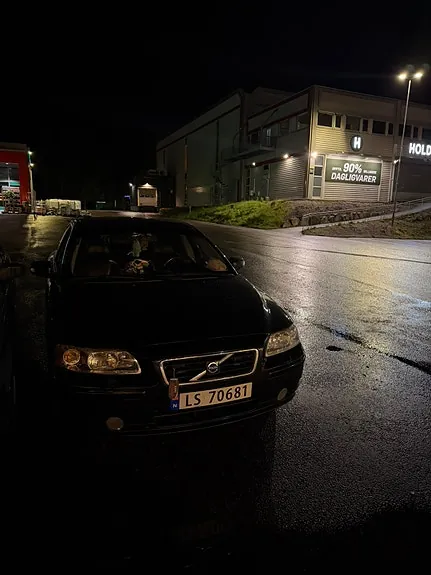 Volvo S60 2008 photo 4