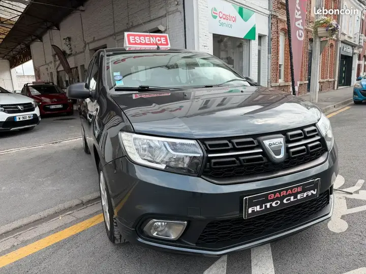 Dacia Sandero 2017 photo 2