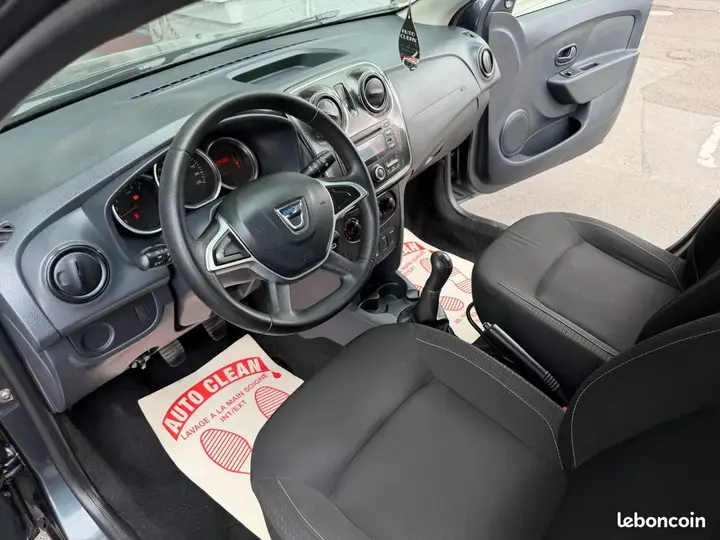 Dacia Sandero 2017 photo 4