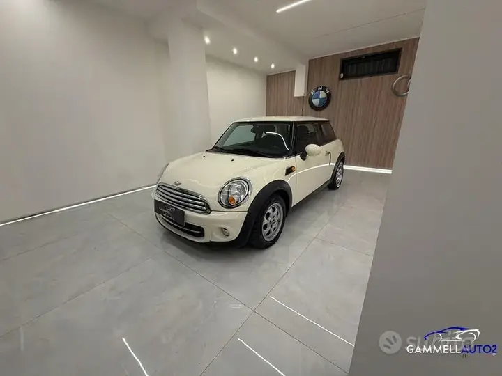 Mini Cooper 2011 photo 3