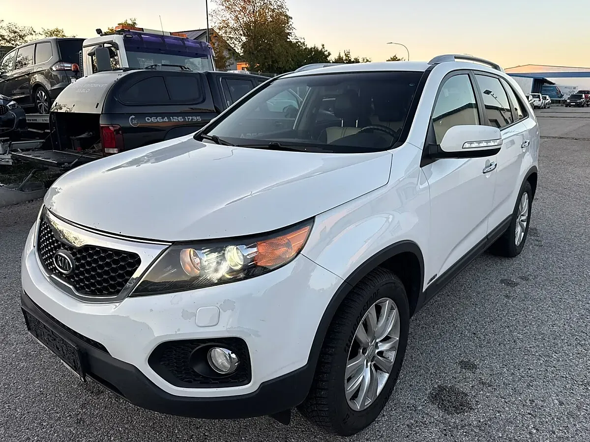 Kia Sorento 2010 photo 3