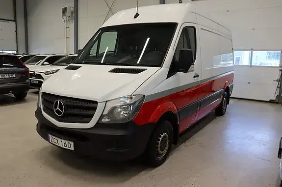 Mercedes-Benz Sprinter 211