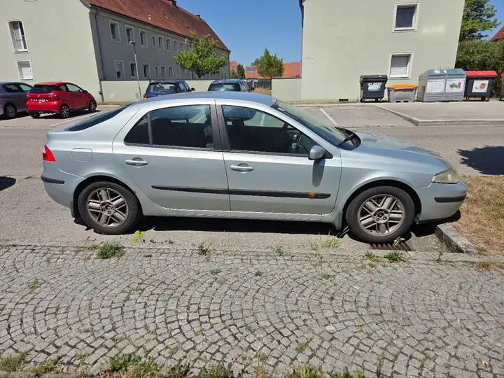 Renault Laguna 2004 photo 3