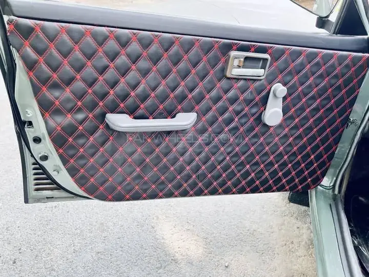 Suzuki Khyber