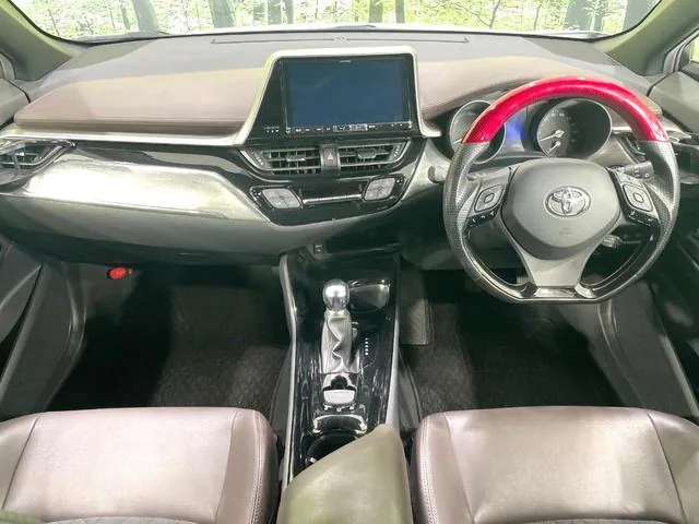 Toyota Chr 2018 photo 2