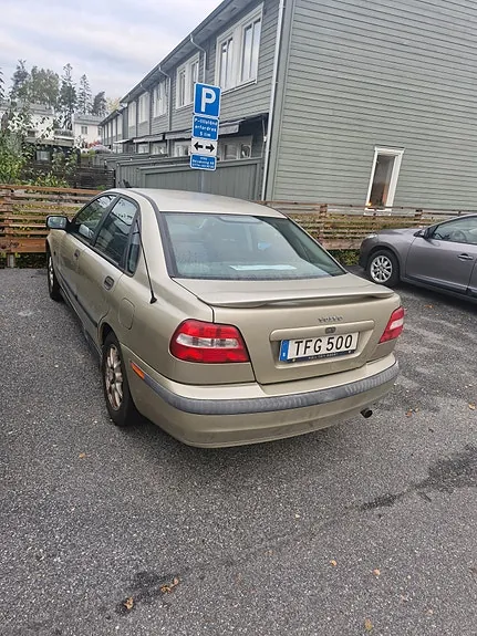 Volvo S40 2002 photo 2
