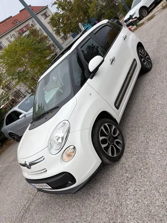 Fiat 500L 2013 photo 3
