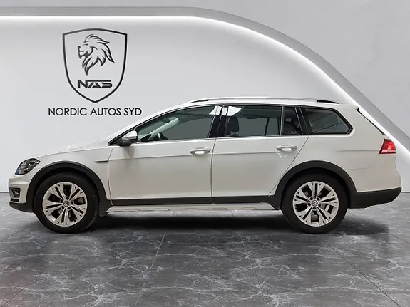 Volkswagen Golf I 2019 photo 3