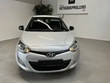 Hyundai I20 2014 photo 2