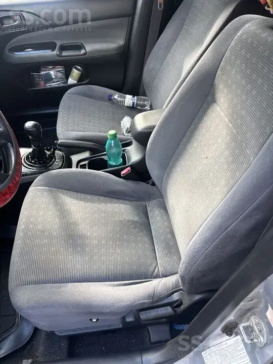 Mitsubishi Lancer 2004 photo 2