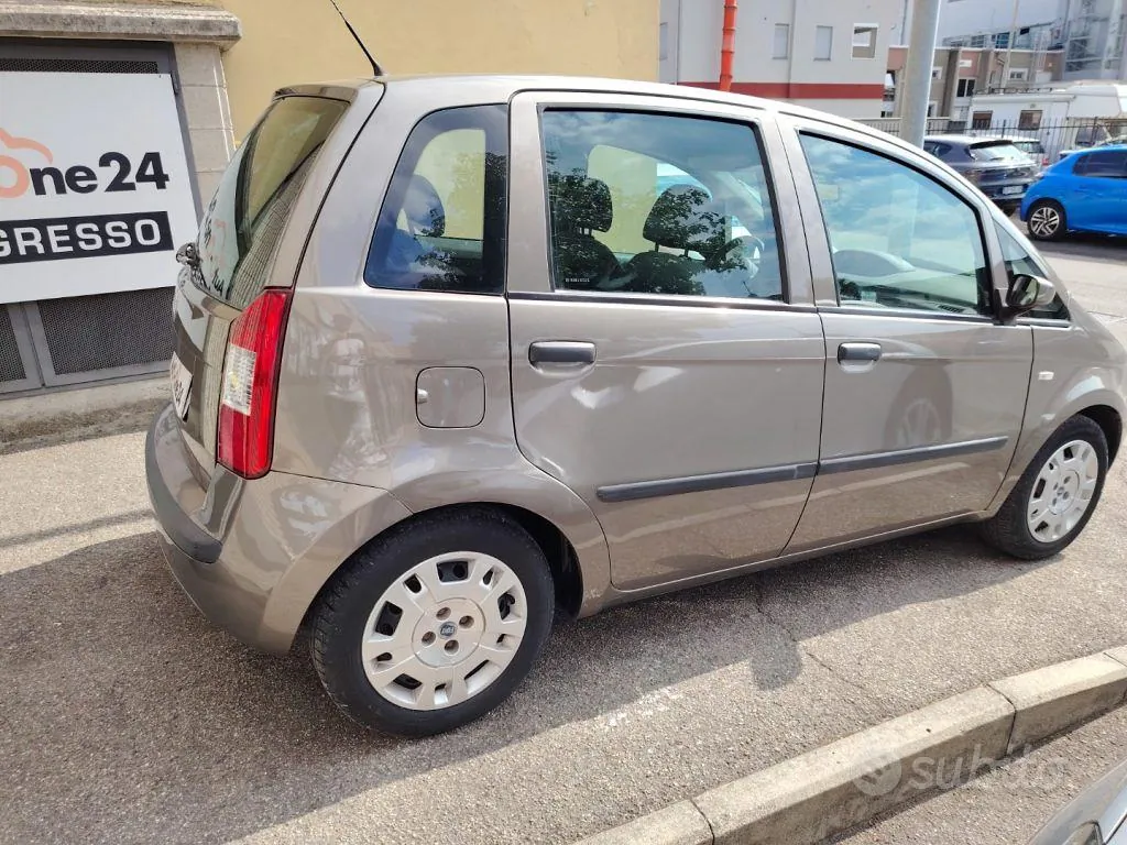 Fiat Idea 2008 photo 5