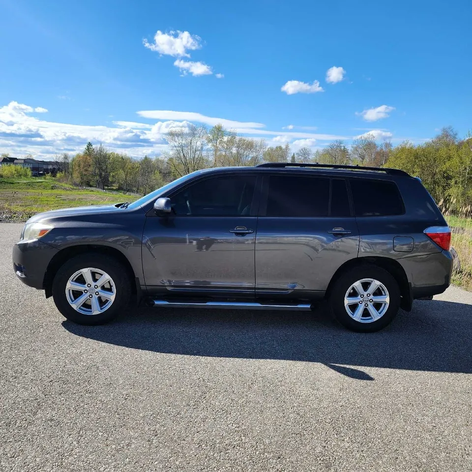 Toyota Highlander 2009 photo 2