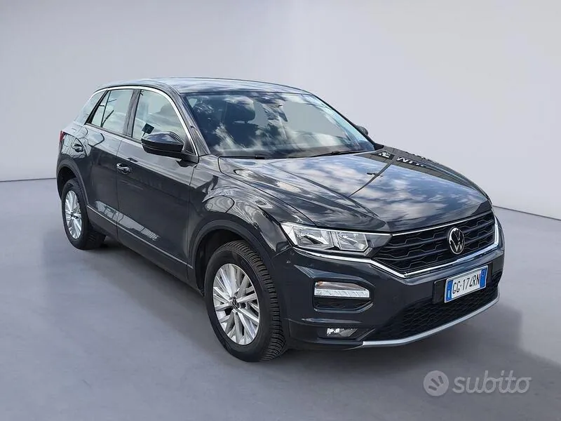 Volkswagen T-Roc 2021 photo 2