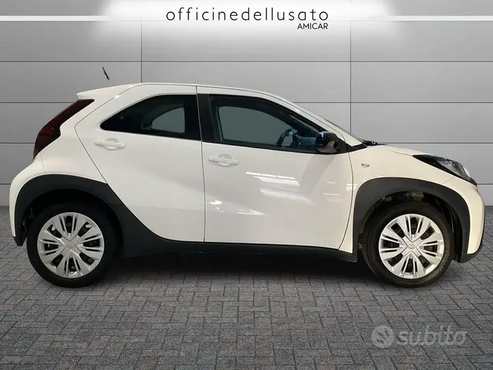Toyota Aygo 2024 photo 3