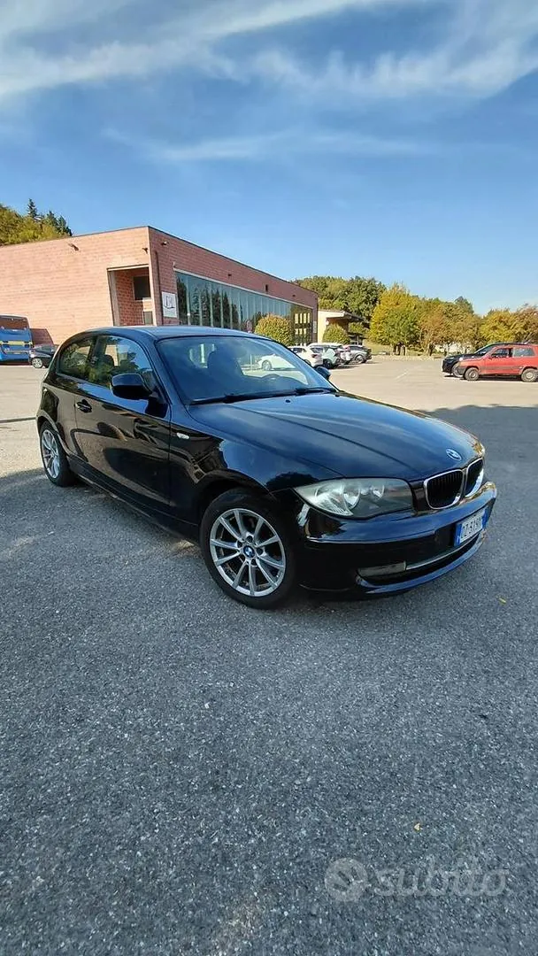 BMW 116 2010 photo 4