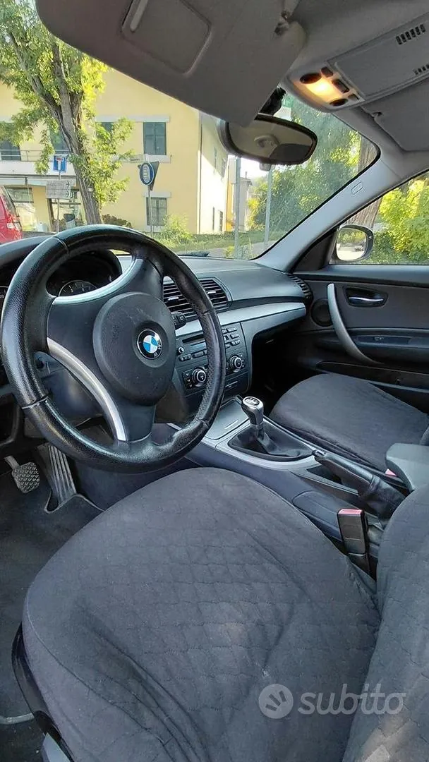 BMW 116 2010 photo 5