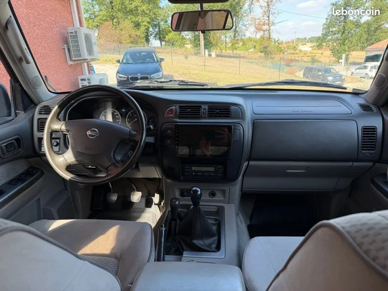 Nissan Patrol 2003 photo 2