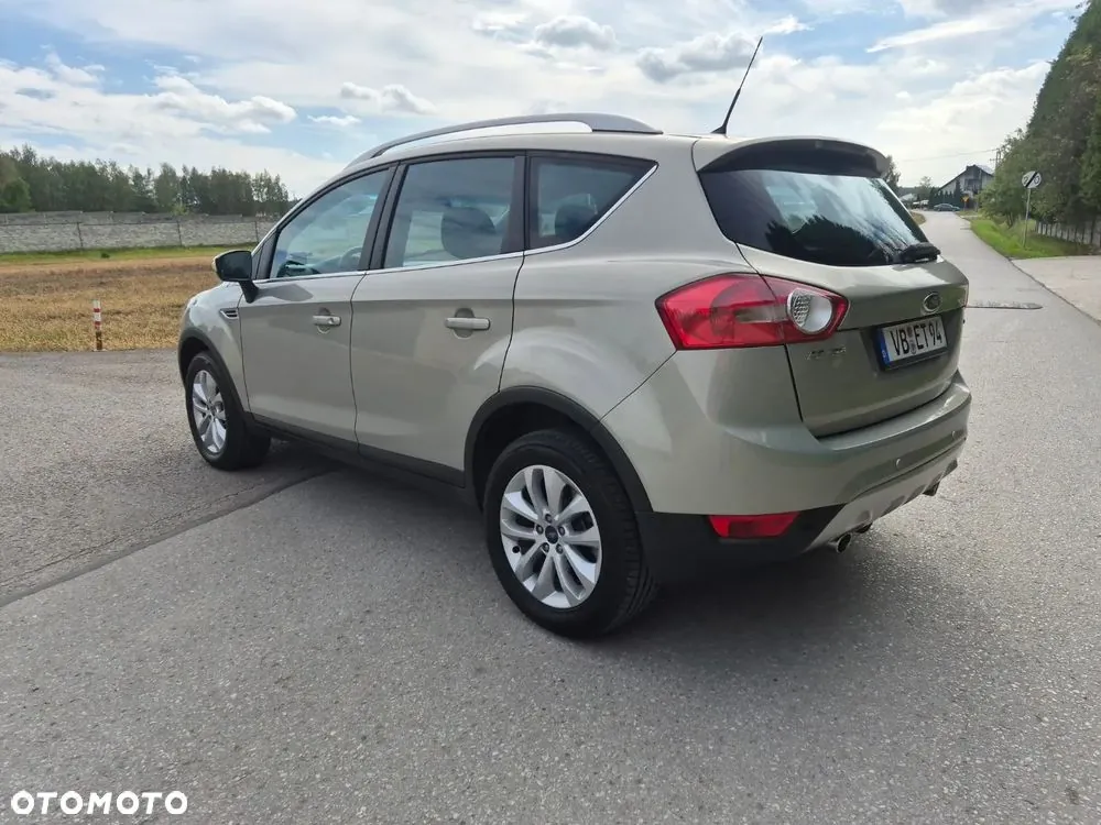 Ford Kuga 2010 photo 5