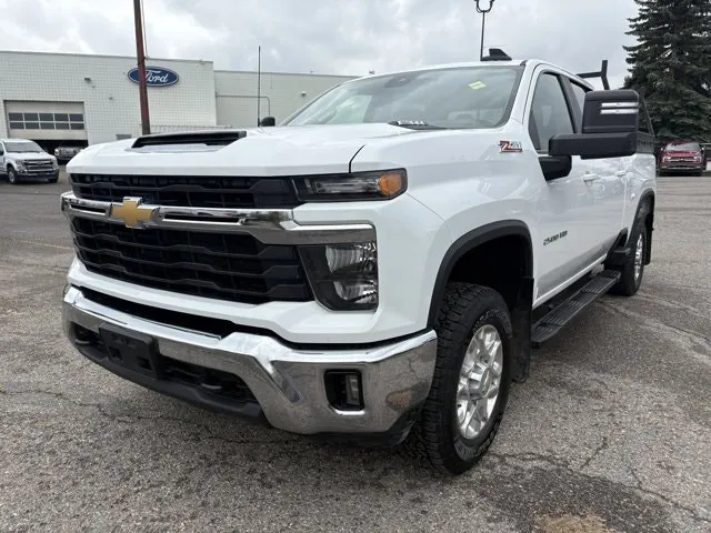 Chevrolet Silverado 2500Hd 2024 photo 5