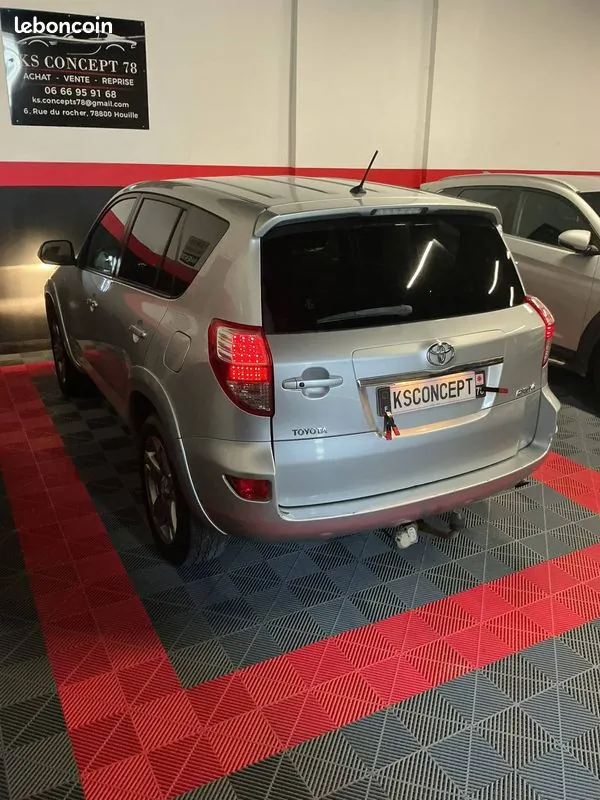 Toyota Rav4 2009 photo 5