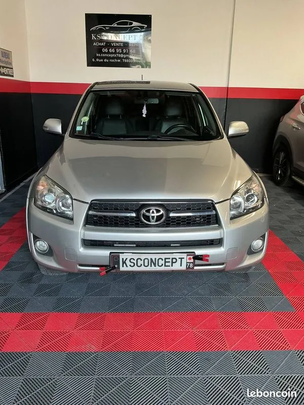 Toyota Rav4 2009 photo 2