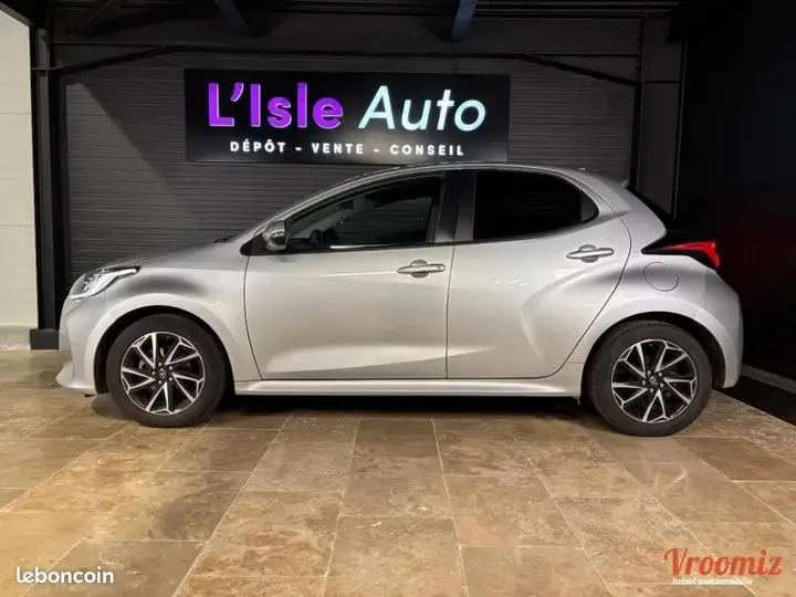 Toyota Yaris 2021 photo 3