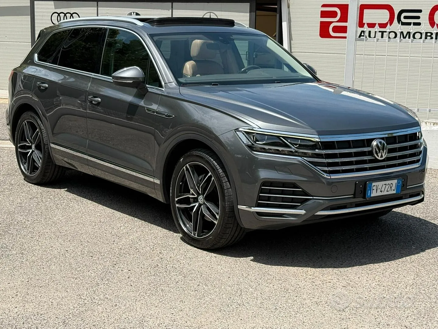 Volkswagen Touareg
