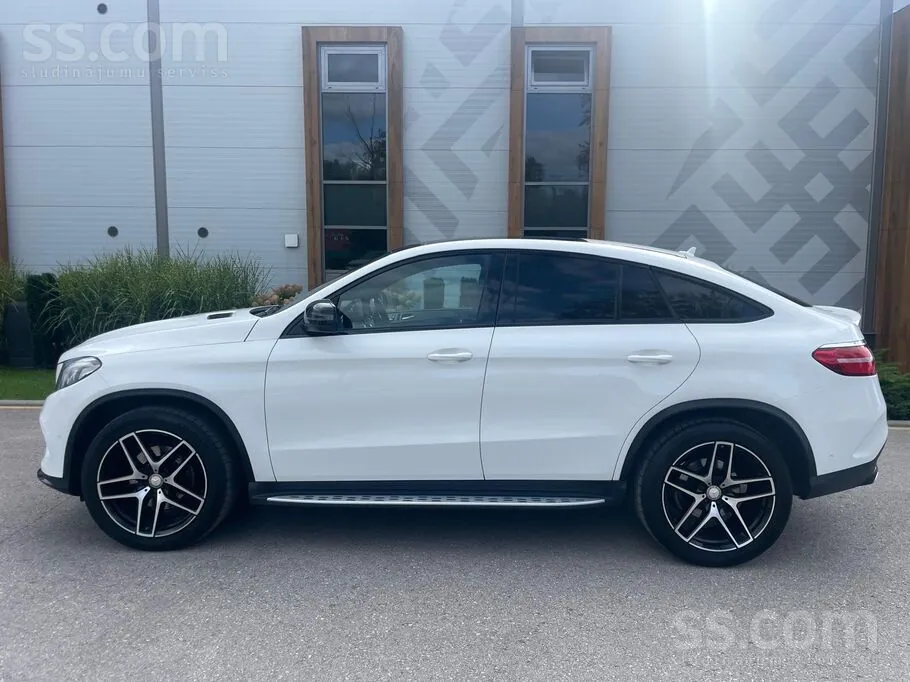 Mercedes-Benz Gle350D 2016 photo 2