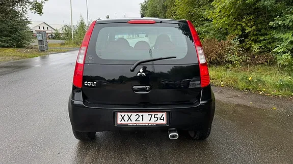 Mitsubishi Colt 2005 photo 3