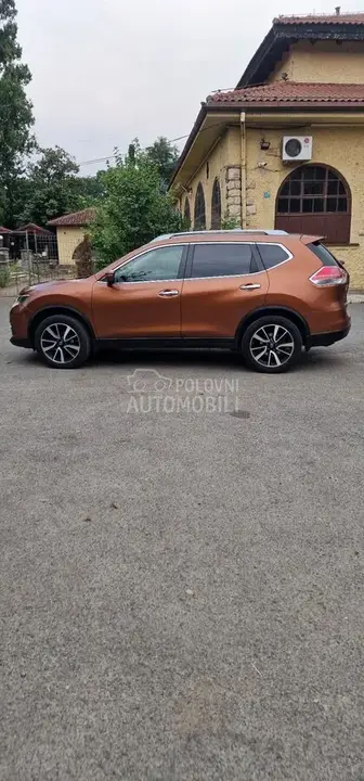 Nissan X-Trail 2014 photo 2