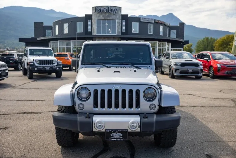 Jeep Wrangler Unlimited 2014 photo 3