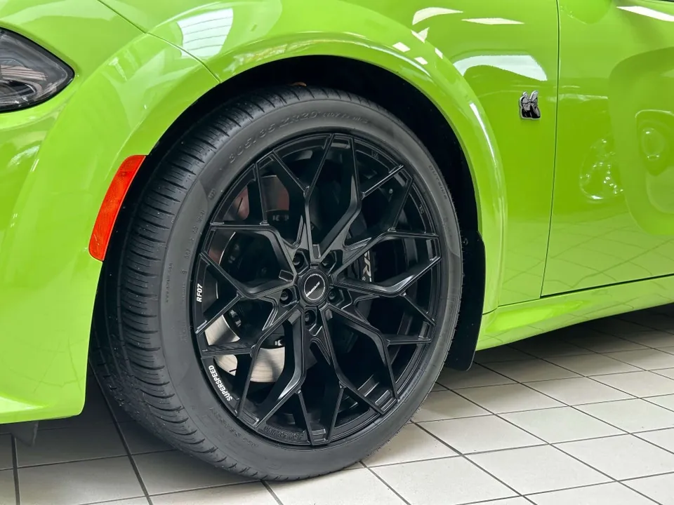 Dodge Charger 2023 photo 2